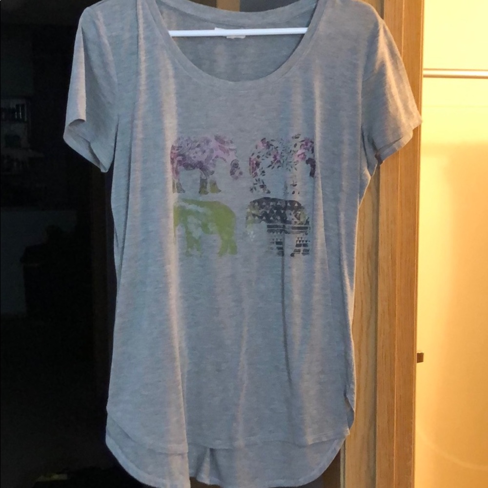 Super cute elephant shirt!